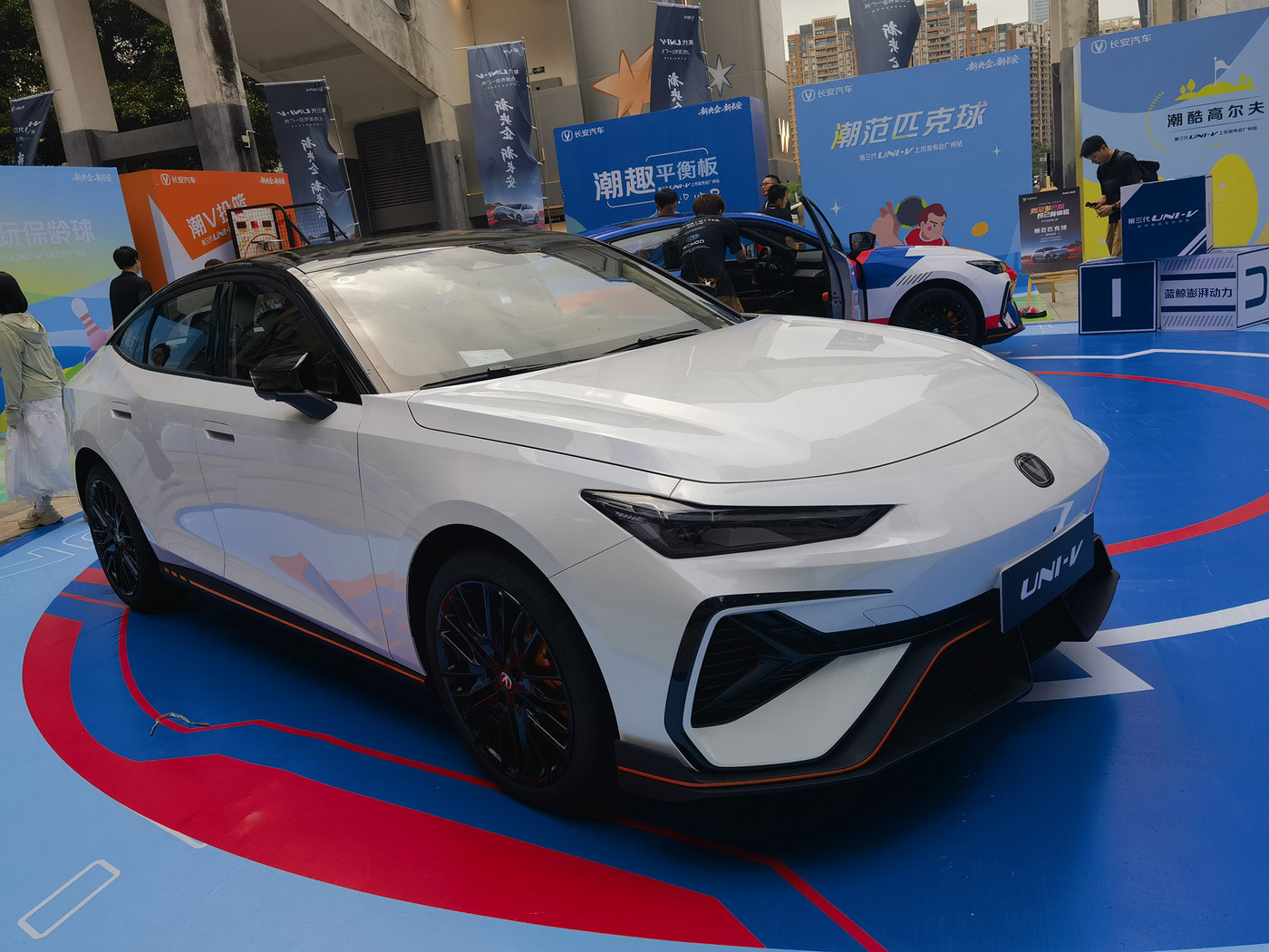 新央企 新长安！第三代UNI-V广州区域上市：到手价9.79万起