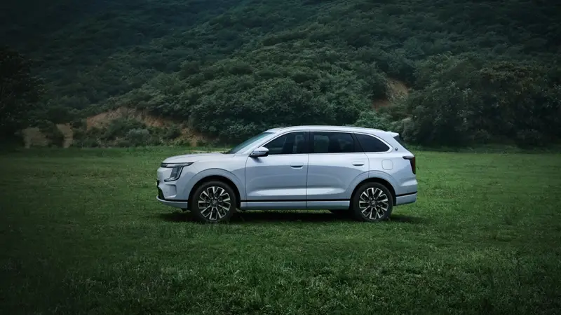 长续航豪华电七座SUV 捷途山海L7 PLUS预售限时权益价12.99万起