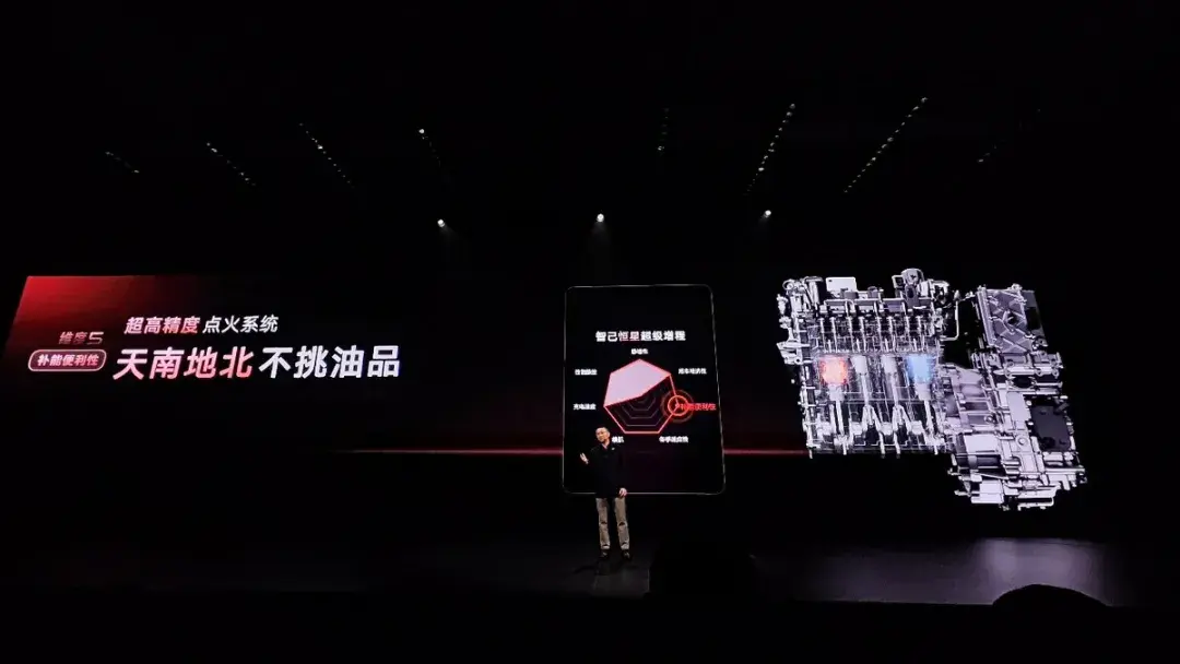 半小时订单破万，全国门店挤爆！新一代智己LS6凭什么这么火？