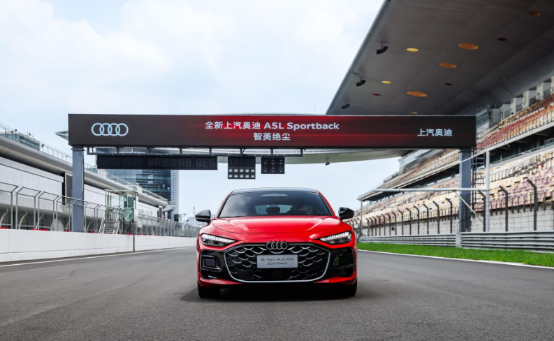 热卖 60.5 万，8 月连发两车，上汽大众合资 2.0 实现关键交付