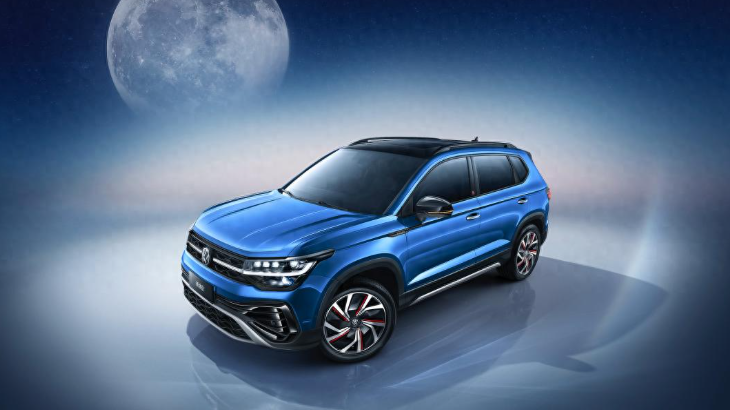 热卖 60.5 万，8 月连发两车，上汽大众合资 2.0 实现关键交付