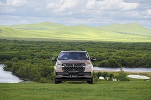 林肯 “大块头” 玩起油耗挑战，结果居然这么惊喜？