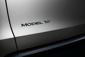 特斯拉Model YL“突袭”理想i8