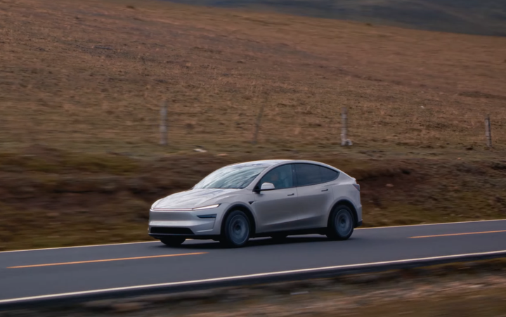 直接开卖！33.9万元起的Model Y L，竞争力如何？