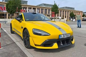 小米汽车2027年进军欧洲市场，有一个最大的问题要解决