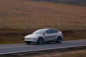 直接开卖！33.9万元起的Model Y L，竞争力如何？