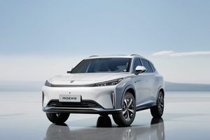一年省8000油钱！混动SUV最优解，空间智能安全样样能打