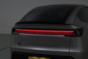 6座+751km续航，特斯拉Model Y L能否撬动中大型SUV市场？
