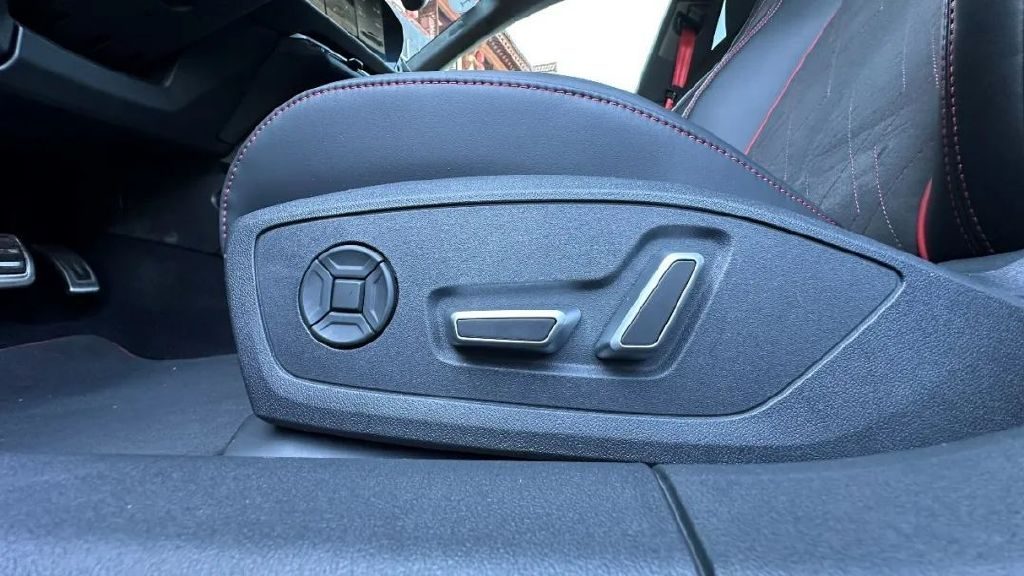 德系性能与华为乾崑智驾的碰撞！试驾上汽奥迪A5L Sportback