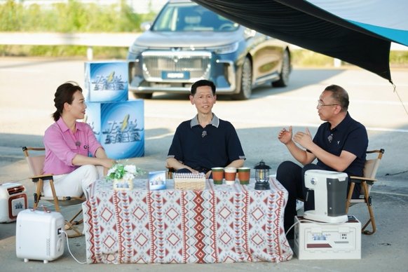 全球首个全品类800V超混量产落地 岚图发布岚海超级混动技术