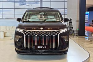 17.99万起售，纯电续航200km，新款星海V9值得买吗？