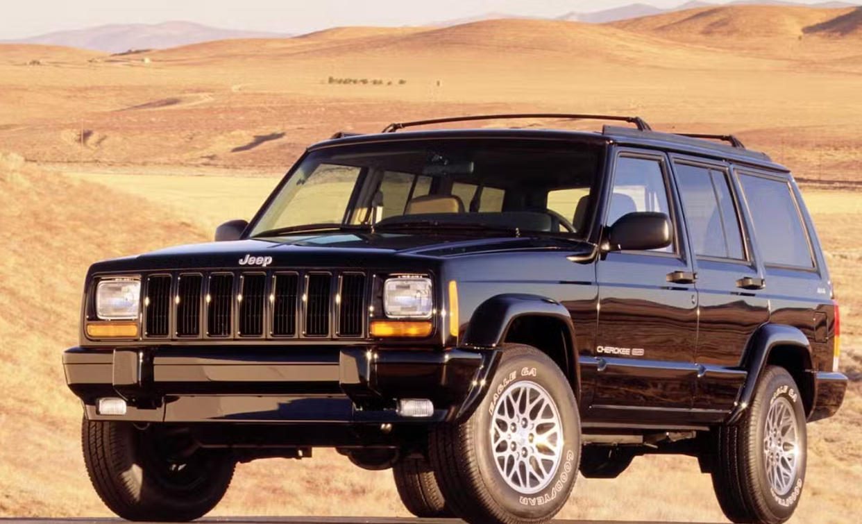 全新Jeep切诺基，1.6T+双电机混动，回归方正设计