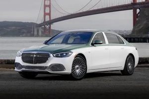 前7个月最好卖的百万级豪车：揽胜排第一，奔驰成最大赢家