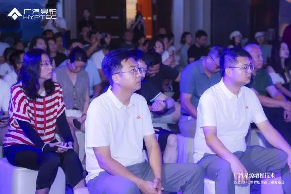 售价26.98万起，广汽昊铂HL增程版正式济南上市