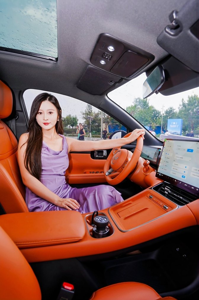 9.98万起买大空间SUV 2025款五菱星光S天津正式上市