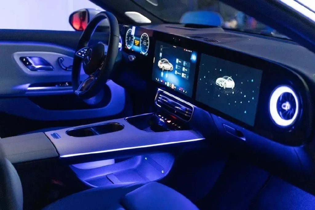 奥迪E5 Sportback与奔驰CLA纯电：谁为豪华品牌正名？