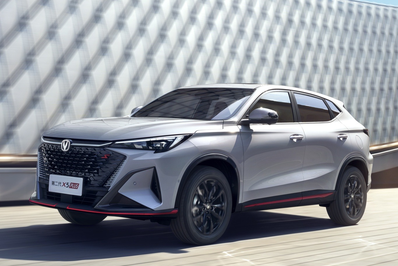 6万级家用“王炸”SUV！2026款长安X5 PLUS哪款配置，最值得买？