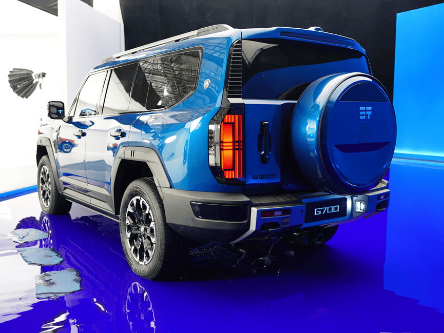 致敬路虎的全尺寸越野SUV！实拍捷途纵横G700