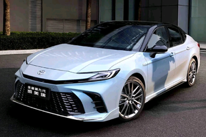 皆碑：凯美瑞的智能化“姥姥最爱”， 耐造得到延续？