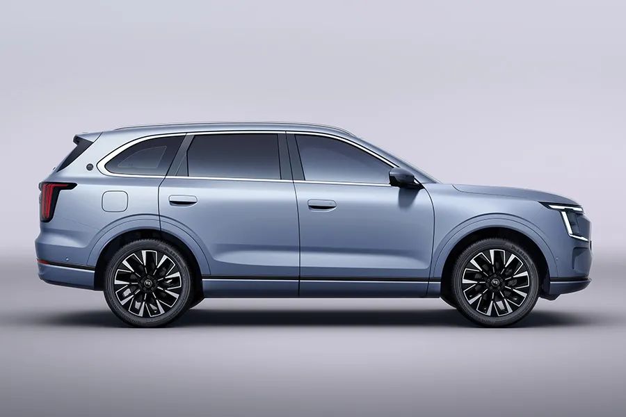 没想到10万级混动SUV，竟然这么“硬”！