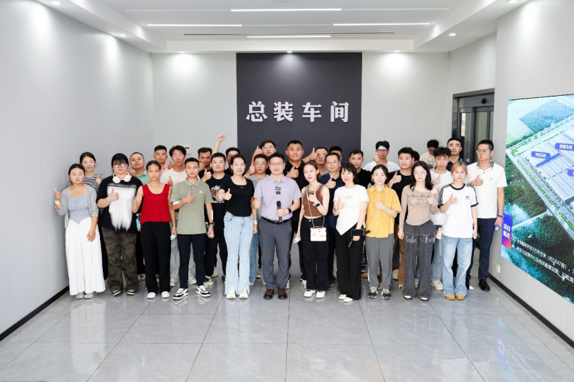 成功兑现，风云A9L万台交付暨百人交车仪式圆满收官