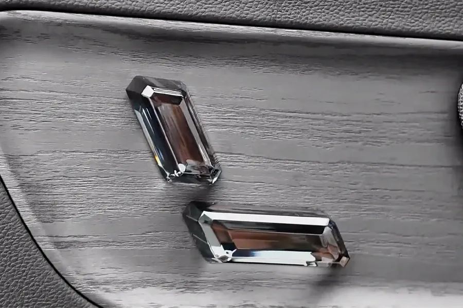 没想到10万级混动SUV，竟然这么“硬”！