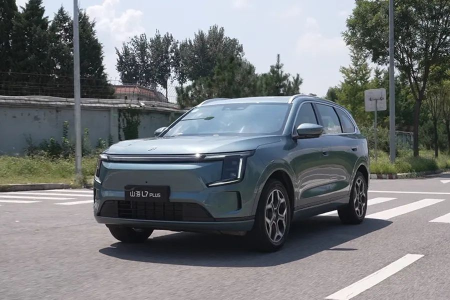没想到10万级混动SUV，竟然这么“硬”！