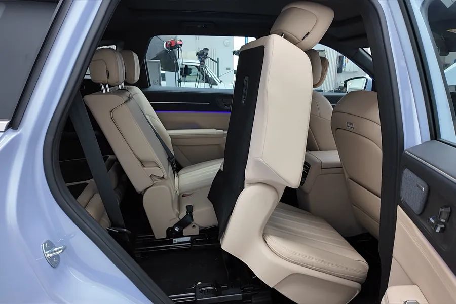 没想到10万级混动SUV，竟然这么“硬”！