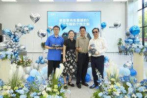 总裁亲自给你轿车，这面子给足了吧！
