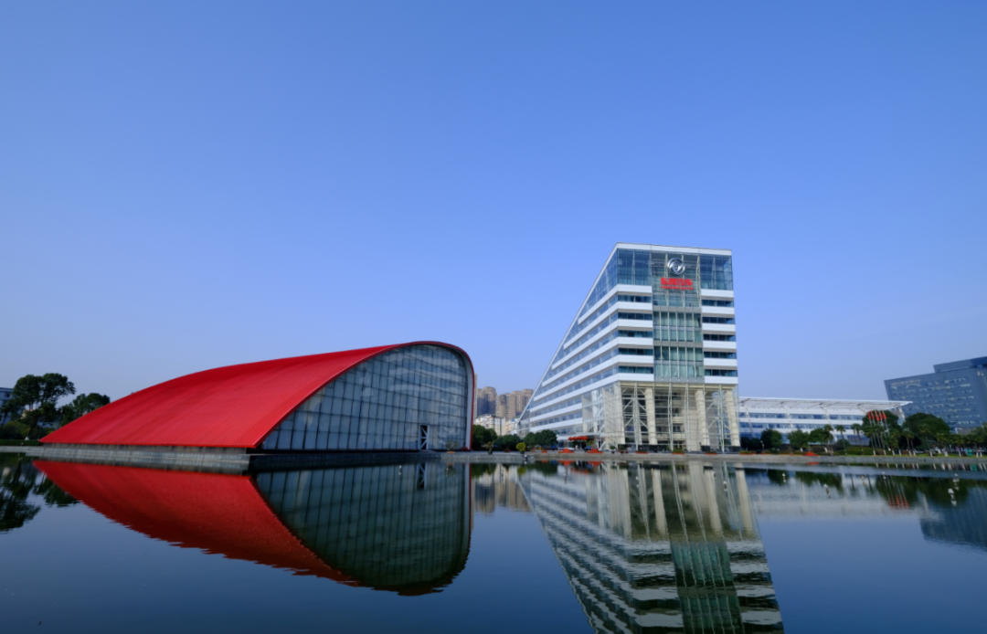 行业丨岚图上市，东风退市！“经济账”和“突围战”是重要原因？