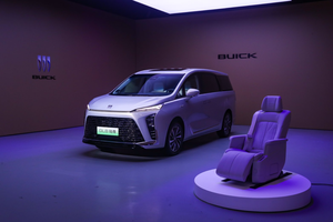 售价33.99万~39.99万元 全新GL8陆尊焕新上市