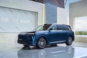 高端纯电变天，华为的油电同价，问界M8月销破3万稳了？