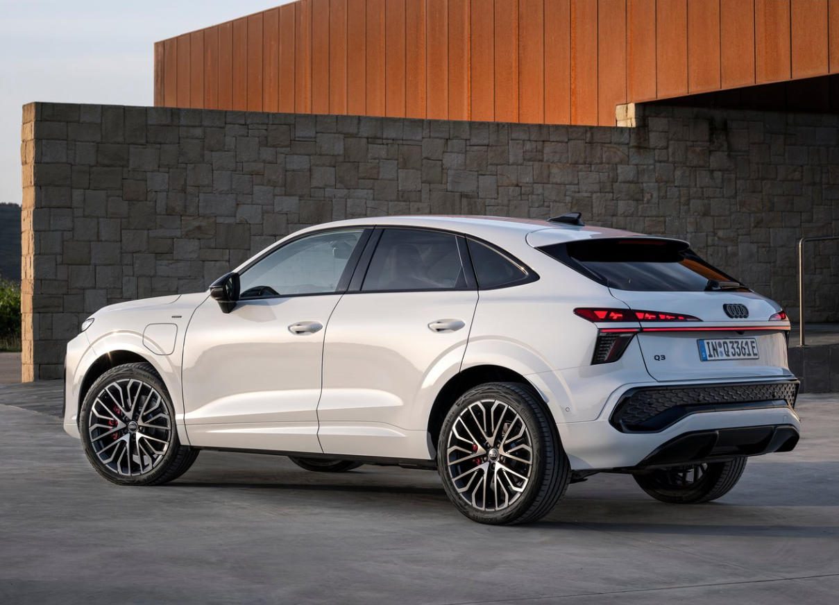 新一代奥迪Q3 Sportback，主打1.5T+6DCT插混，纯电续航118公里