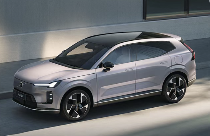 全能超混无短板，沃尔沃 XC70 何以定义豪华新能源天花板