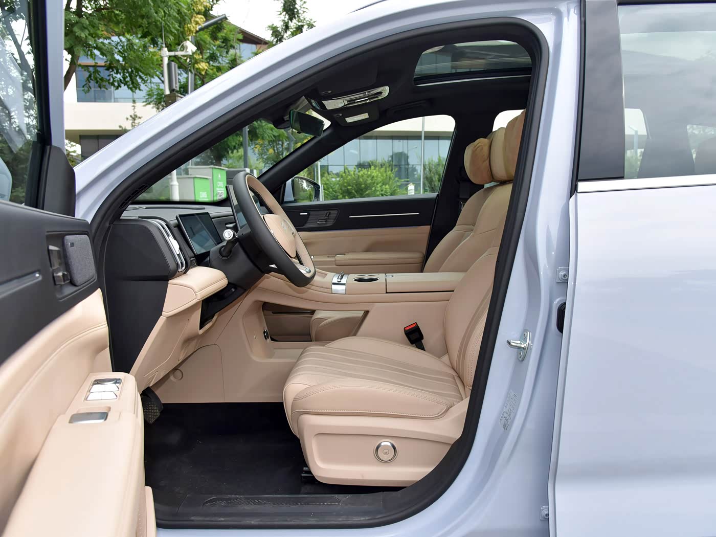 11.99万起就能买到插混中型SUV，捷途打造，还有七座