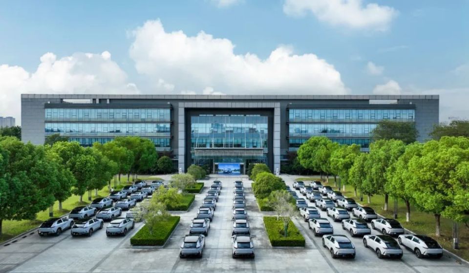 百城百店齐发运 MAZDA EZ-60即将到店