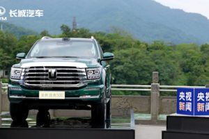 长城Hi4致敬都江堰，魏建军：走更难的路，做更对的事