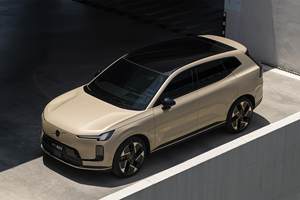 沃尔沃全新 XC70 全球首发 预售价29.99-32.99万