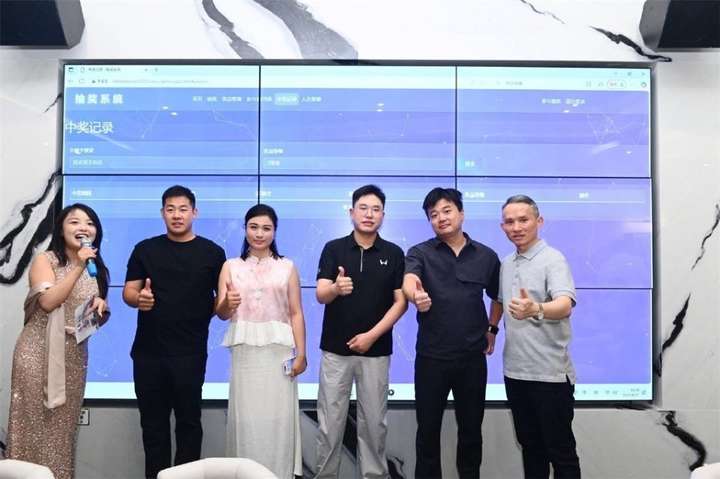 汽车美学，宽窄智慧 第二届中国车市品牌盛典（成都之夜）圆满落幕