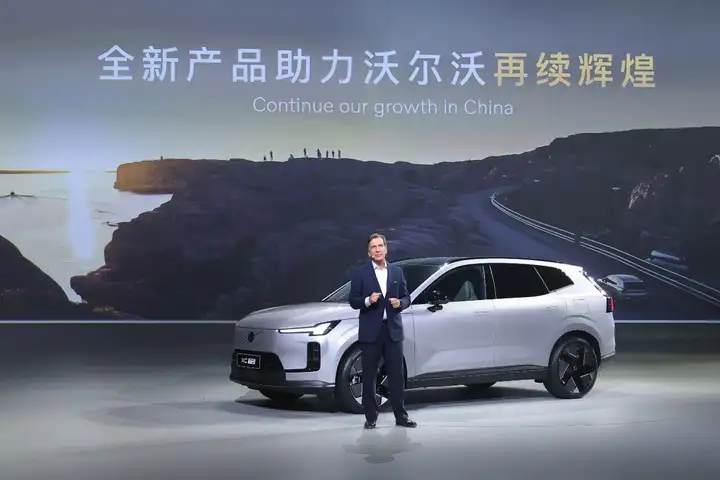 沃尔沃除了安全没亮点？全新 XC70 靠全能实力打破偏见