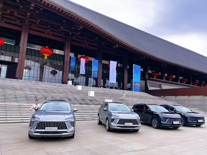 看山河还能享 11 亿红包？别克昂科威这波玩太大！