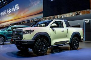聚焦成都车展：22.98万元！赛级皮卡V6火炮正式预售