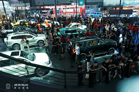 张雨绮亮相坦克展台 全新坦克500Hi4-T/Z智享版闪耀成都车展