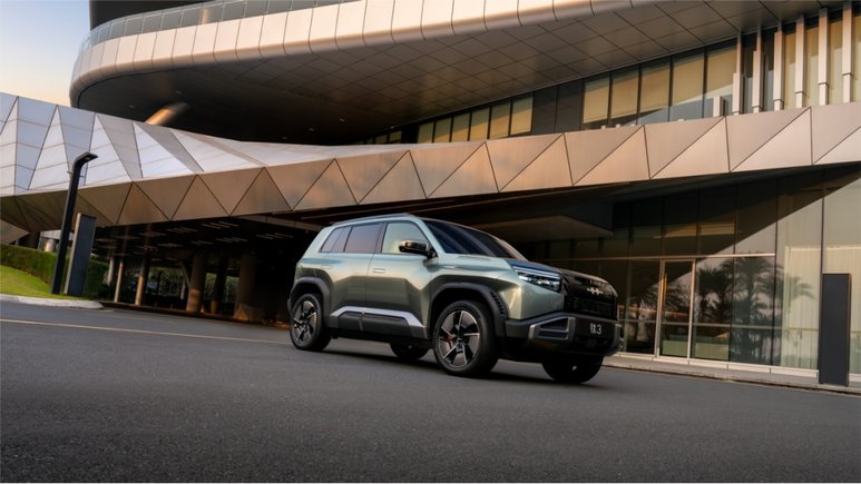 成都车展能“换脸”的SUV，方程豹钛3让你个性更有格调？
