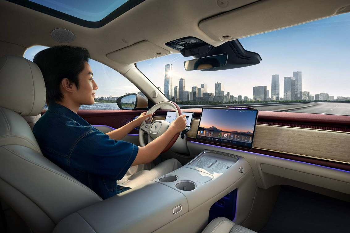 20万真满血华为纯电SUV！全新岚图知音正式上市