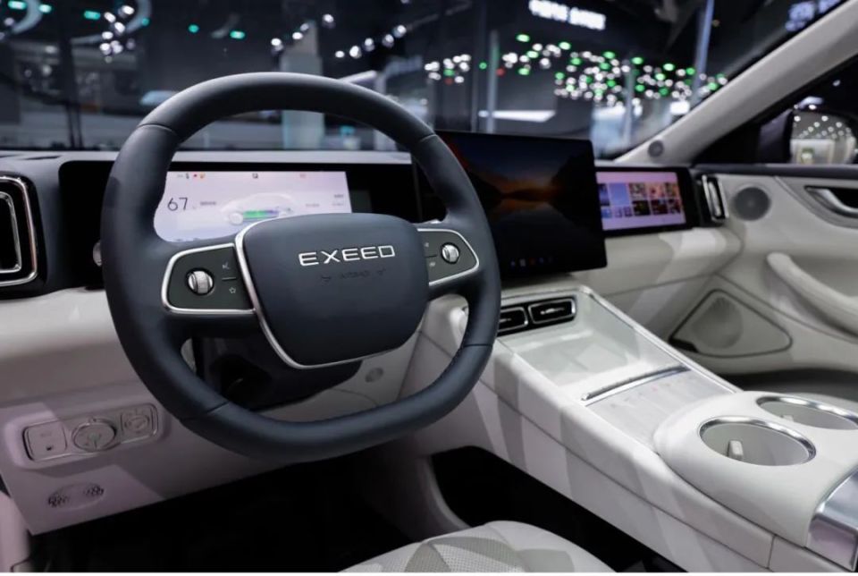 搭载地平线征程®6P 智慧安全SUV 星途ET5蓉城全球首发