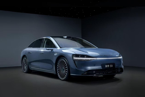 株洲政务批量启用极狐公务车，阿尔法S6/T6提供安全护航