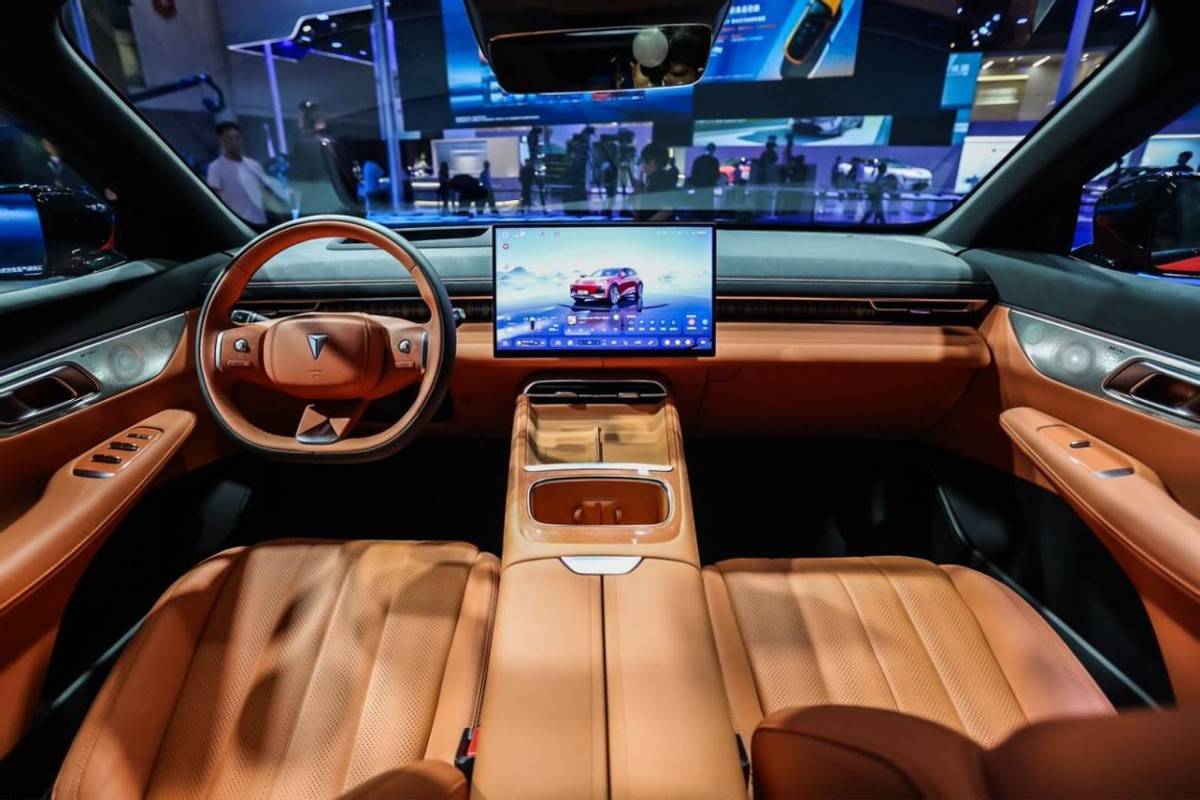 全新深蓝S07车展亮剑，打造同级最豪华舒适智能SUV