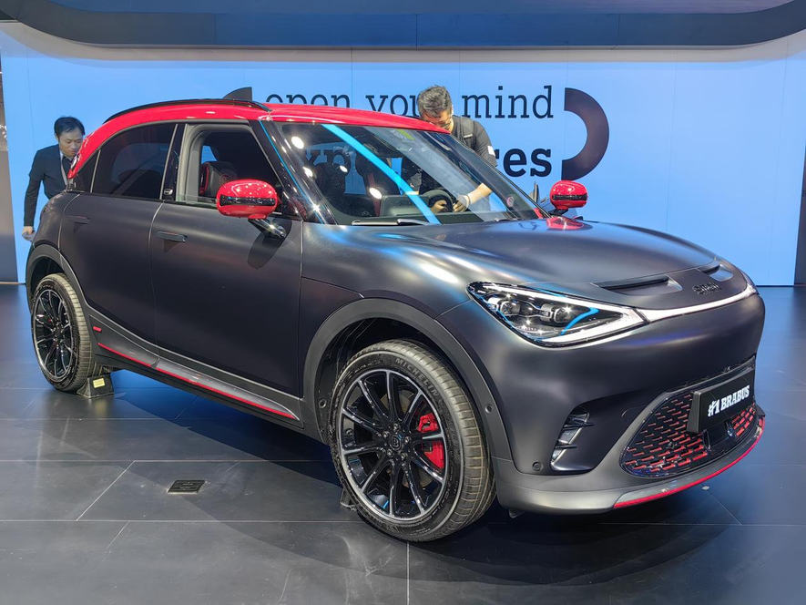 2026款smart #1 BRABUS性能版以暴力美学重塑都市性能车定义