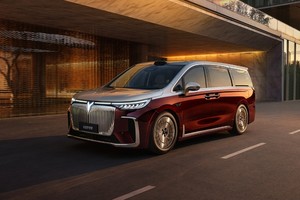 纯电续航超350公里，2026款岚图梦想家成都车展预售价38.99万起